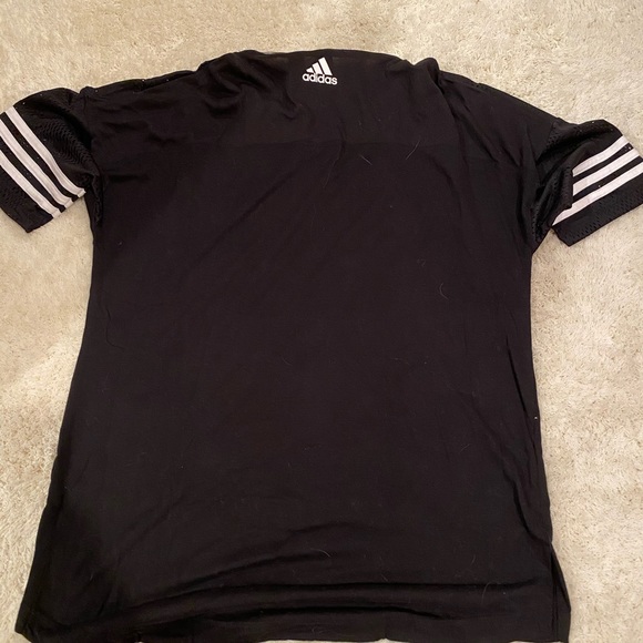 Adidas workout shirt - Picture 2 of 3